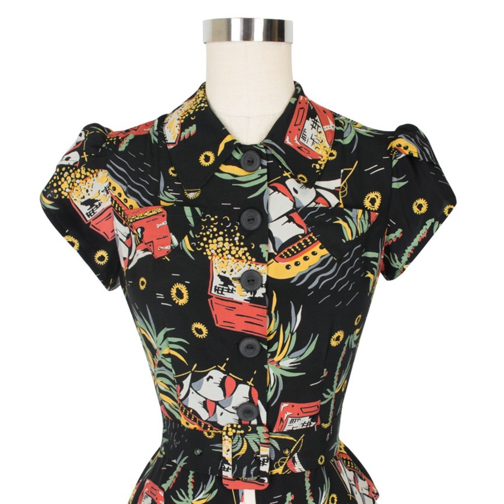 Trashy Diva Pirate Treasure June Blouse Size 6